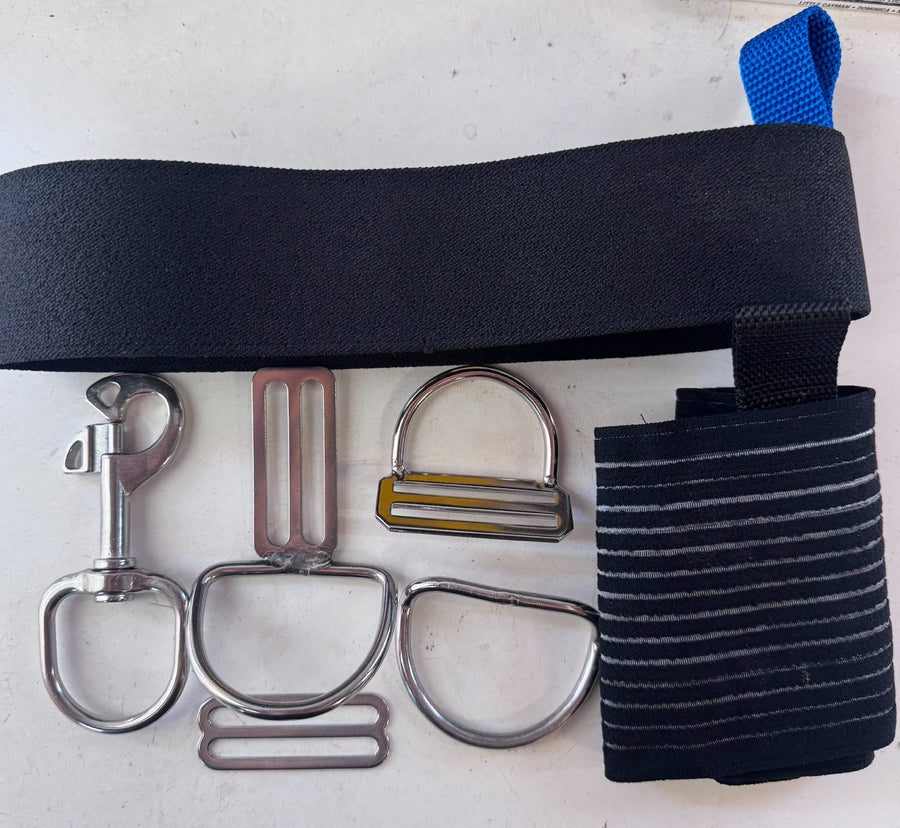 Hardware, Bolt snaps, D-rings, Hose Retainers, etc